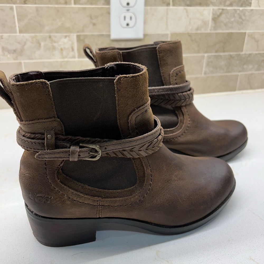 Ugg Krewe Leather Shearling Ankle Booties